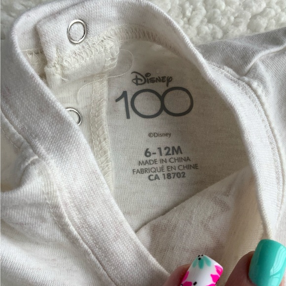 Disney 100 Awesome Friends Tee 6M-12M 6 Months to 12 Months Mickey Minnie Goofy - Picture 2 of 3